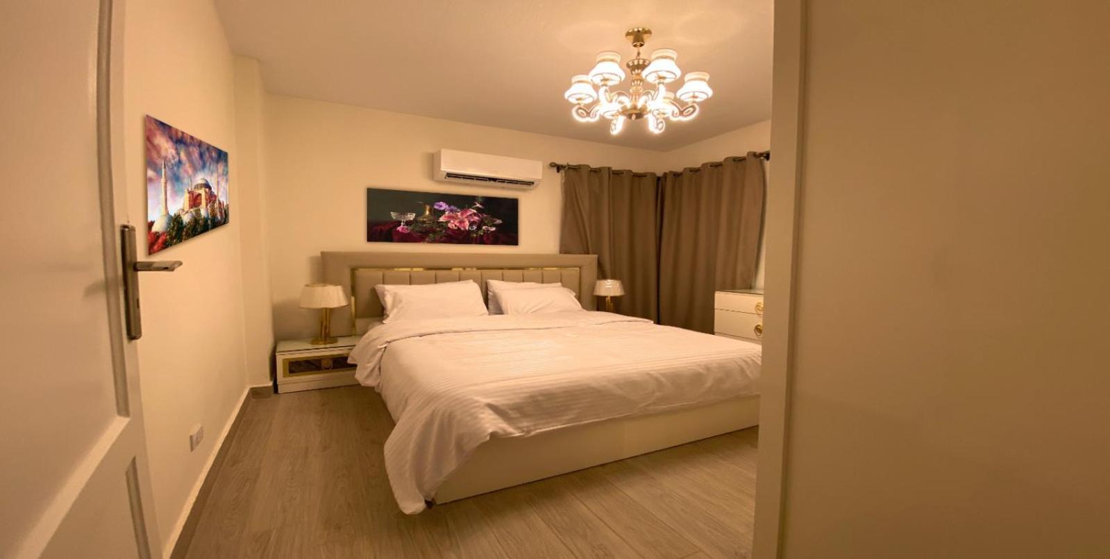 Al Rehab Apartment Cairo